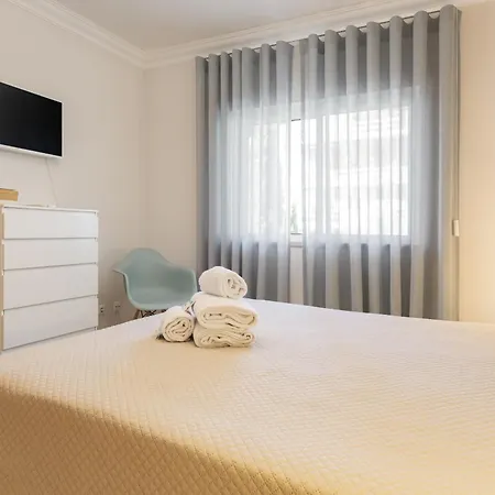 Village I - Peaceful By Hd 빌라모라